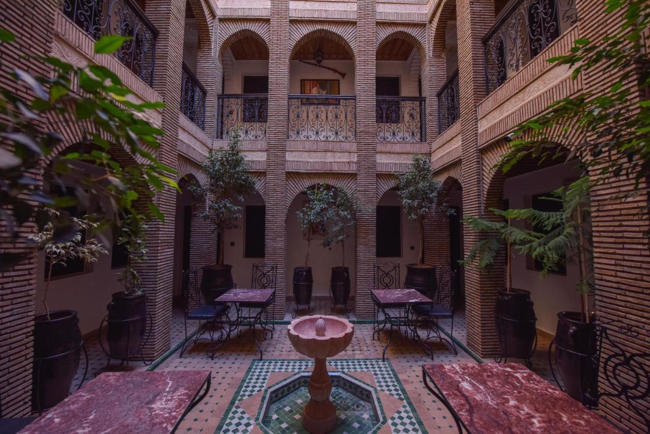 فندق مبيت وإفطار Assia 3*